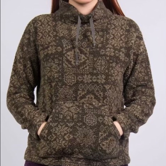 GAP Sweaters - Cozy Gap Women's Polar Fleece Pullover.